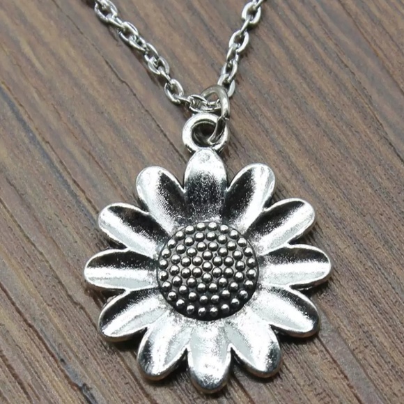 SUNFLOWER SILVER NECKLACE Boho Hippie Statement - Picture 2 of 4
